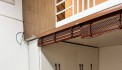 Cho thuê căn hộ Tầng 2 Tập thể  Phố Hàng Quạt 60m2, 2 ngủ,  Full đồ, 9 Triệu/tháng.